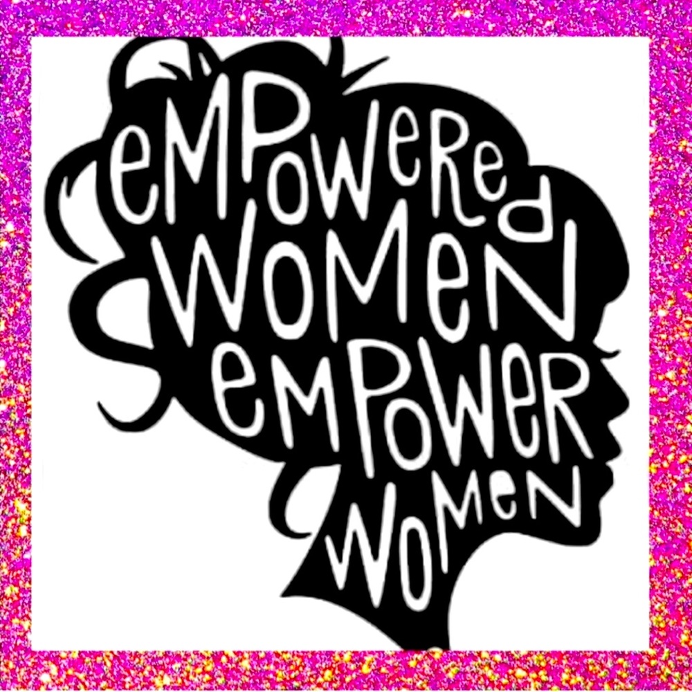Women Empowering Other Women 🫶 Pass it On ♥️
